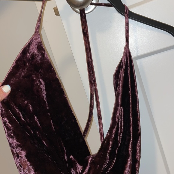 Zara Velvet Dress - Picture 3 of 8